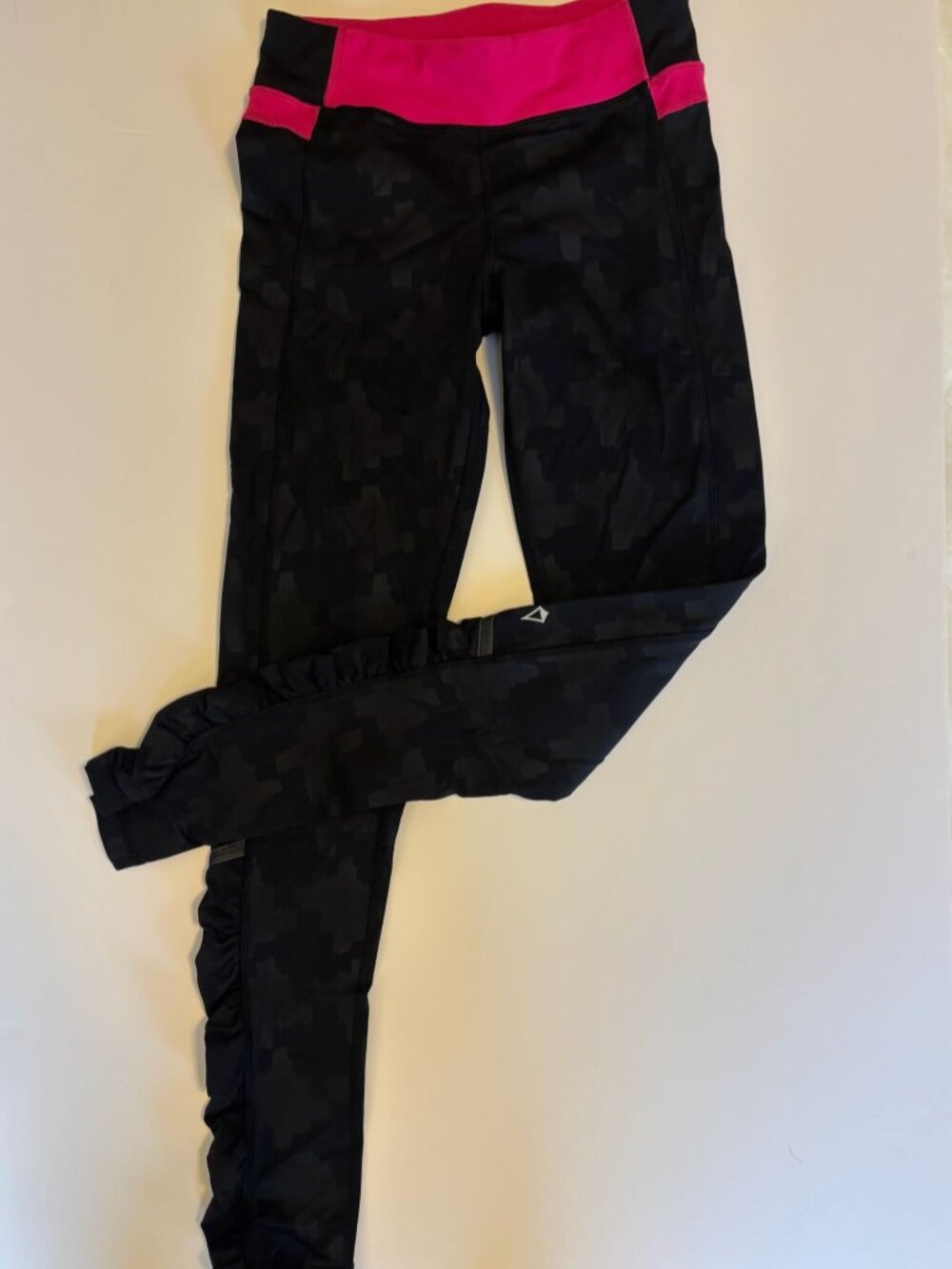 Ivivva by Lululemon Girls Leggings Sz 8 Black Houndstooth Print Pink Waistband
